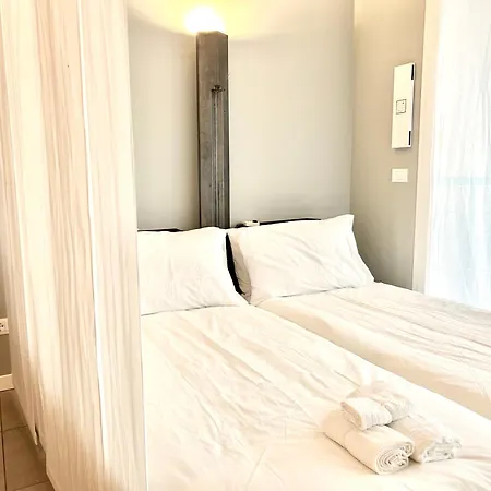 アパート Luxury Nest Citta Studi ミラノ